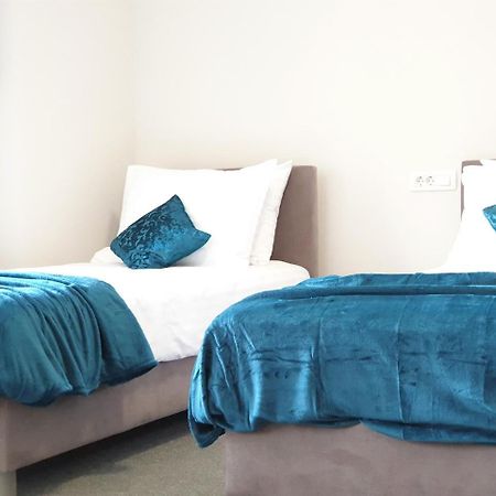סלאבונסקי ברוד Smart Hostel מראה חיצוני תמונה