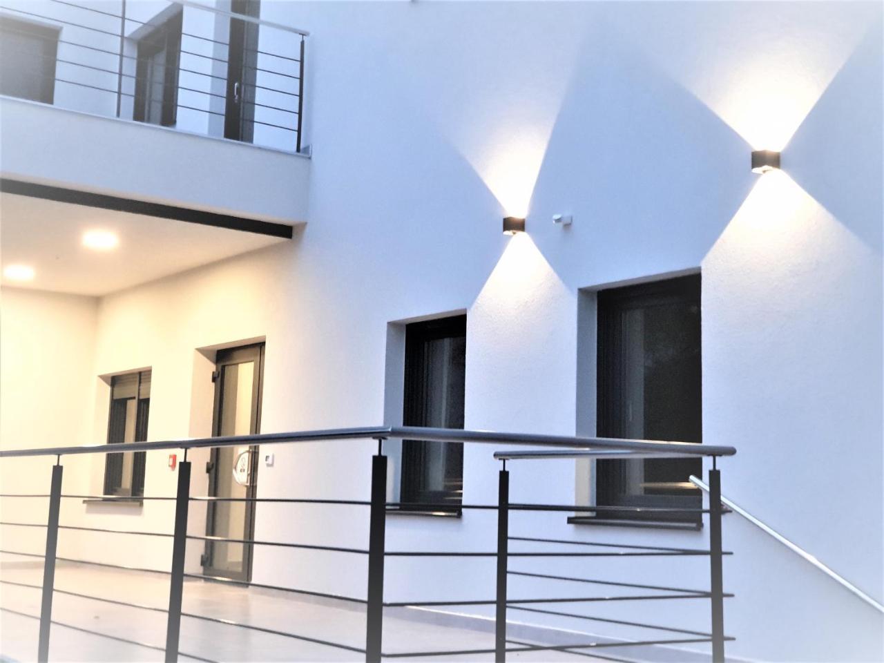 סלאבונסקי ברוד Smart Hostel מראה חיצוני תמונה